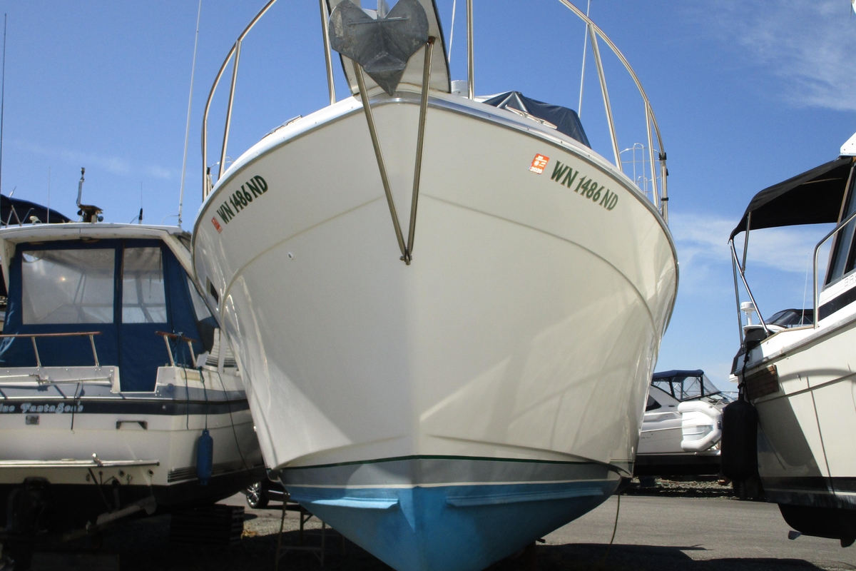 1989 Bayliner 3288 Motoryacht - Sold Boat