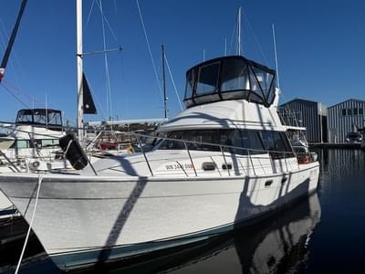 BOATZON | Bayliner 3288 Motoryacht 1995