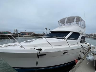 BOATZON | Bayliner 3788 Command Bridge Motoryacht 1996 BOATZON | Bayliner 3788 Command Bridge Motoryacht 1996