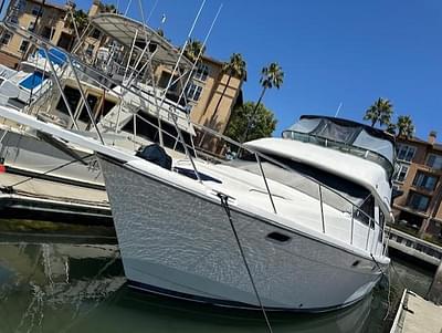 BOATZON | Bayliner 3988 Command Bridge Motoryacht 2002 BOATZON | Bayliner 3988 Command Bridge Motoryacht 2002