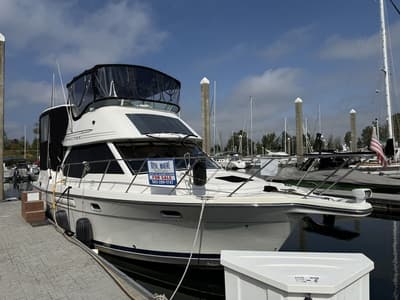 BOATZON | Bayliner 4087 Aft Cabin Motoryacht 2000