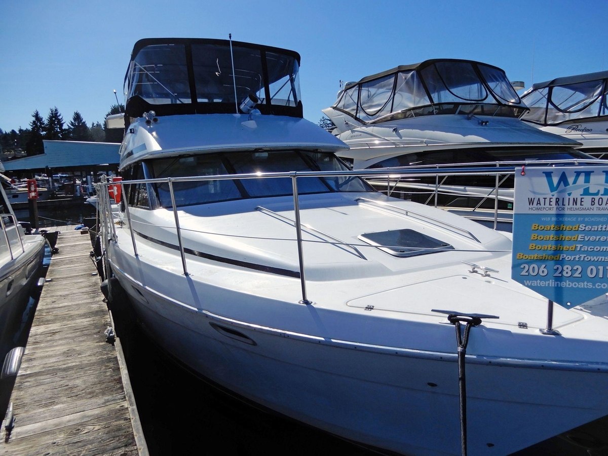1991 Bayliner 4387 Motoryacht - Sold Boat