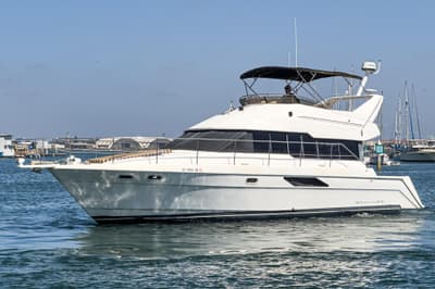 BOATZON | Bayliner 4388 Motoryacht 1992
