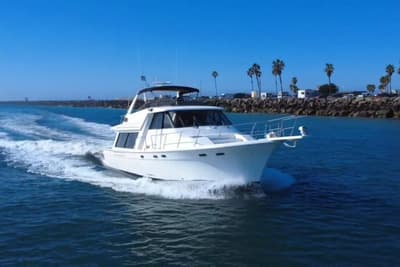BOATZON | Bayliner 4788 Pilot House Motoryacht 1994