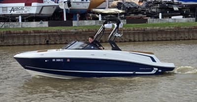 BOATZON | Bayliner Bayliner VR5 2019