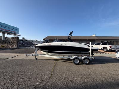 BOATZON | Bayliner Bayliner VR5 2022