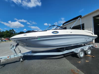 BOATZON | Bayliner Bowrider VR6 2024