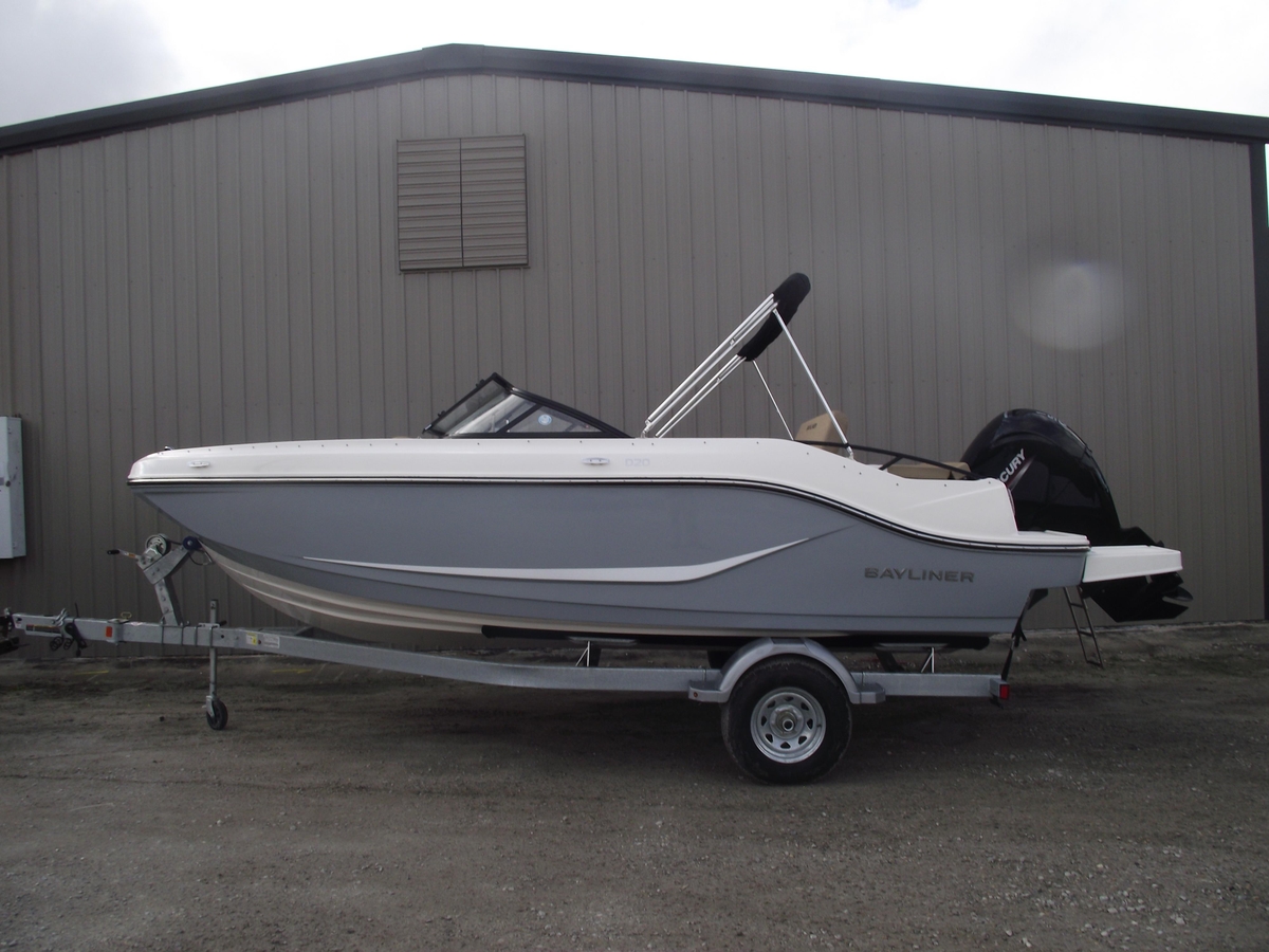2025 Bayliner D20 - Sold Boat