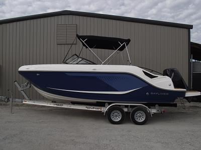 BOATZON | Bayliner D22 2025 BOATZON | Bayliner D22 2025