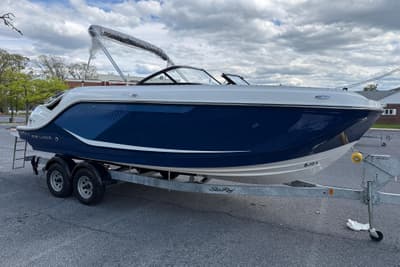 BOATZON | Bayliner D22 2026