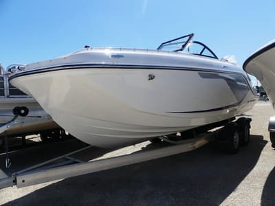 BOATZON | Bayliner D22 2026