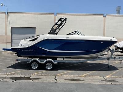 BOATZON | Bayliner D22I 2025 BOATZON | Bayliner D22I 2025