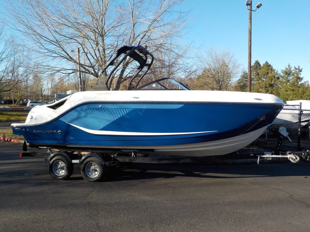 2025 Bayliner D22i - Sold Boat