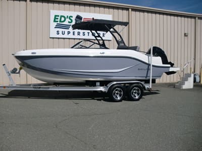 BOATZON | Bayliner Deck Boat D20 DECK BOAT 2027