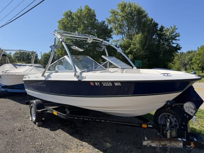 BOATZON | Bayliner DISCOVERY 195 2011