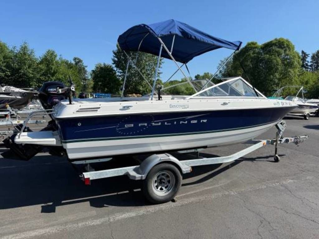 2011 Bayliner Discovery 195 - Sold Boat