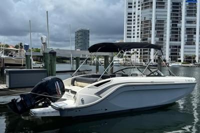 BOATZON | Bayliner DX 2200 2020 BOATZON | Bayliner DX 2200 2020