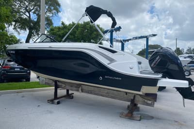 BOATZON | Bayliner DX 2200 2022