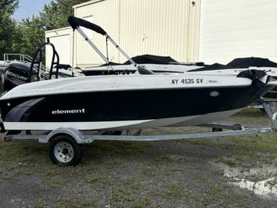 BOATZON | Bayliner E16 2016