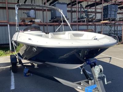 BOATZON | Bayliner E16LE 2026