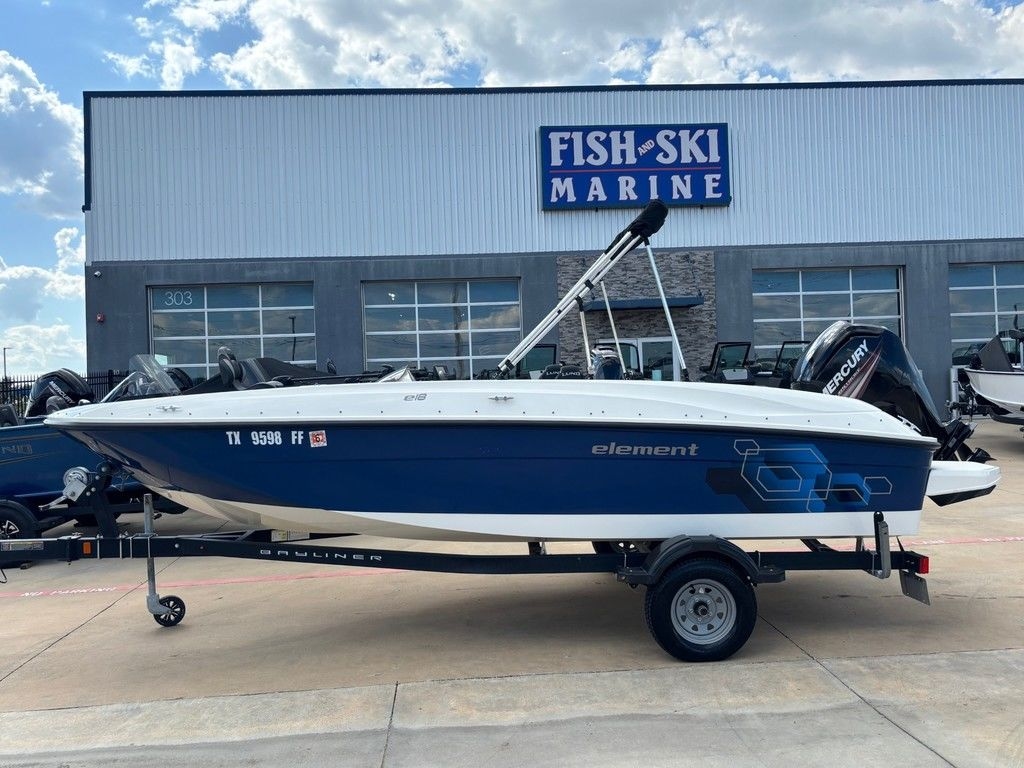 2019 Bayliner E18 - Sold Boat