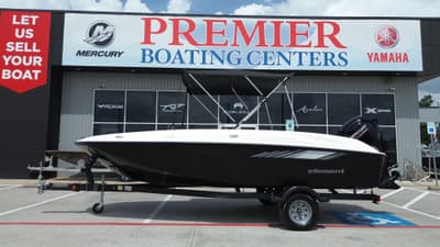 BOATZON | Bayliner E18LE 2026