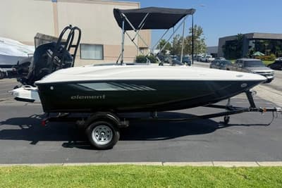BOATZON | Bayliner Element E16 2027