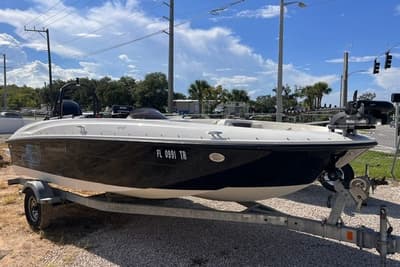 BOATZON | Bayliner Element E18 2018