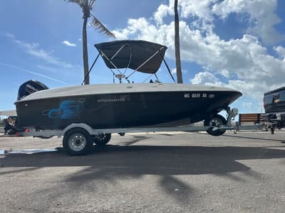 BOATZON | Bayliner Element E18 2018