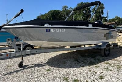 BOATZON | Bayliner Element E18 2020