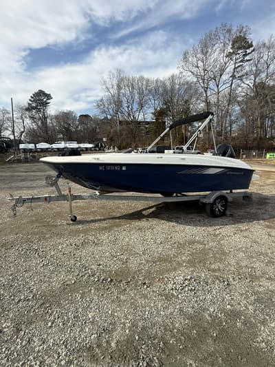BOATZON | Bayliner Element E18 2022