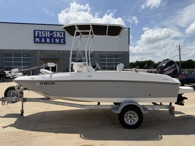 BOATZON | Bayliner Element F18 2018