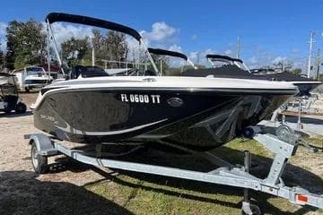 BOATZON | Bayliner Element M15 2024
