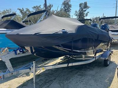 BOATZON | Bayliner Element M15 2025