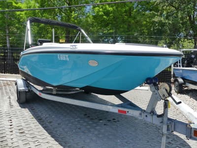 BOATZON | Bayliner Element M17 2022