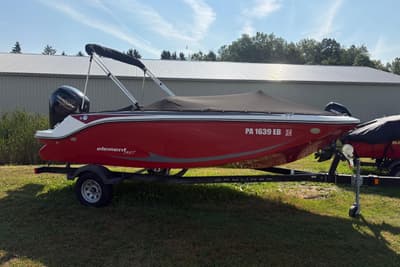 BOATZON | Bayliner Element M17 2022