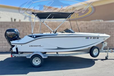 BOATZON | Bayliner Element M17 2023