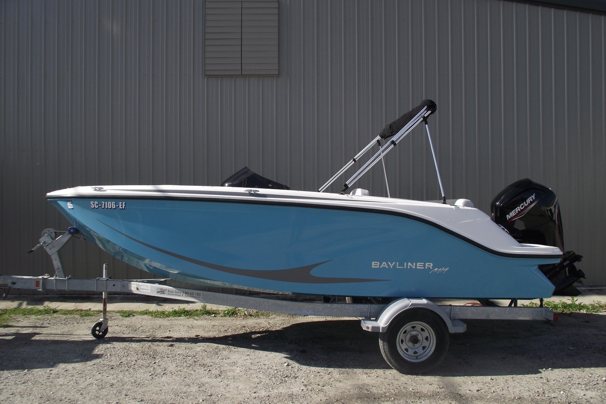 2024 Bayliner Element M19 - Sold Boat