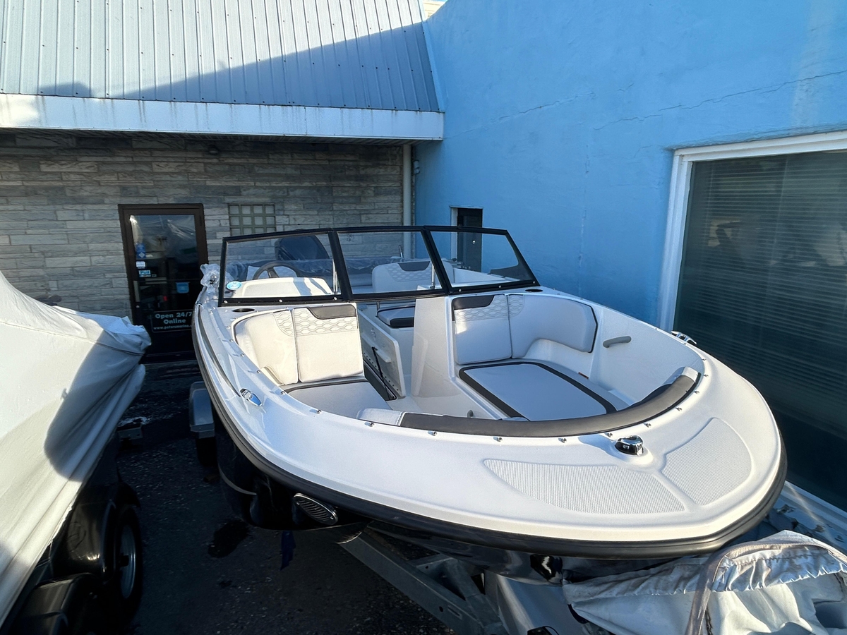 2025 Bayliner Element M19 - Sold Boat