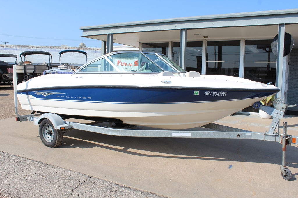 2009 BAYLINER GT - Sold Boat