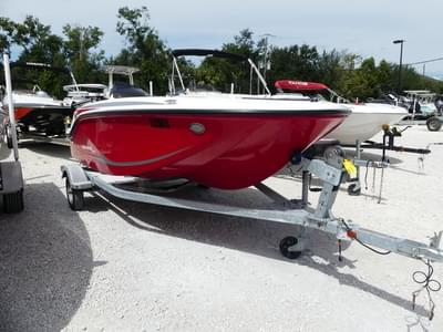 BOATZON | Bayliner M15 2013 BOATZON | Bayliner M15 2013