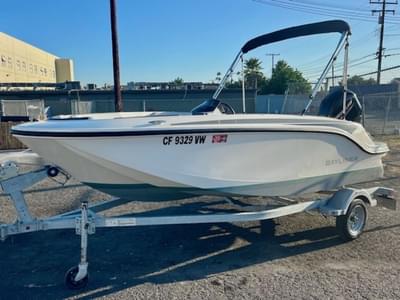 BOATZON | Bayliner M15 2024 BOATZON | Bayliner M15 2024