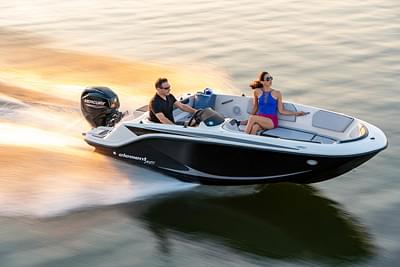 BOATZON | Bayliner M15 2024 BOATZON | Bayliner M15 2024