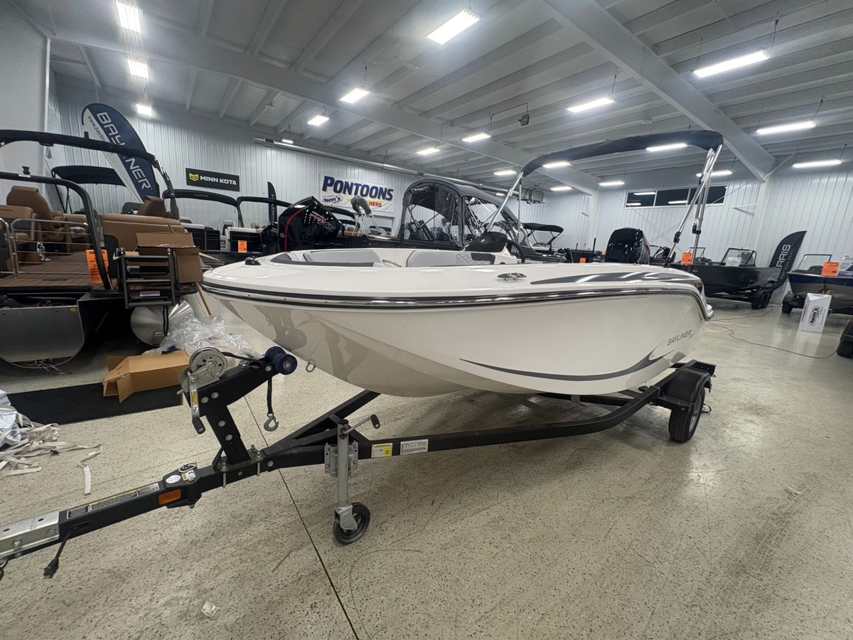 2025 Bayliner M15 - Sold Boat
