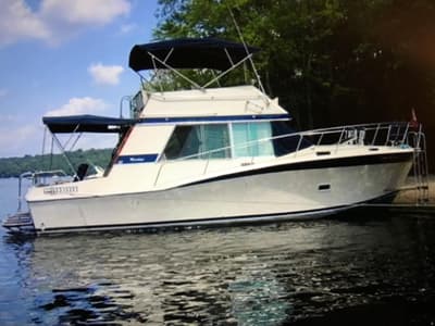BOATZON | Bayliner Montego 1975