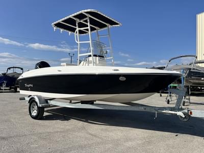 BOATZON | Bayliner T18 2026