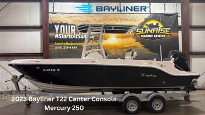 BOATZON | Bayliner T22 Center Console WMercury 250 2023