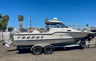 BOATZON | Bayliner Trophy 23 Hard Top 1995 BOATZON | Bayliner Trophy 23 Hard Top 1995