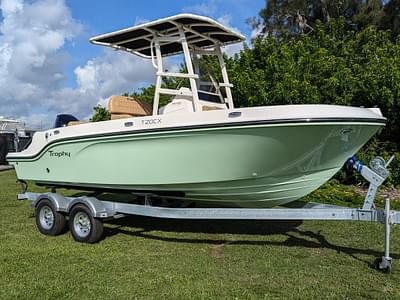 BOATZON | Bayliner Trophy T20CC 2025