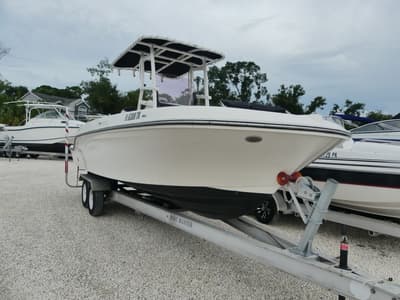 BOATZON | Bayliner Trophy T22CC 2023